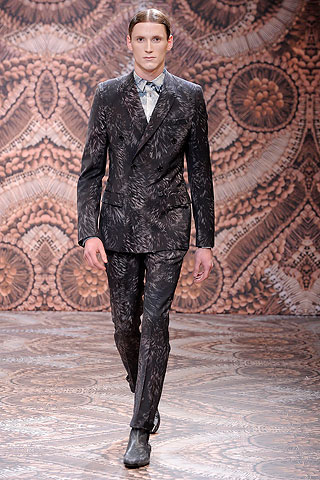 Alexander McQueen / - 2010-2011